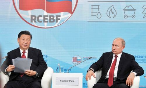 Putin, Xi hit back at US dominance at Russia economic forum
