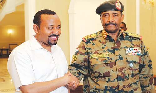 Ethiopian PM meets Sudanese opposition and military leaders