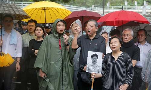 Hong Kong protesters plan weekend rally after violent clashes
