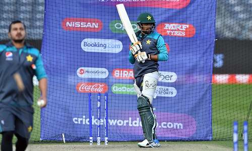 Babar Azam watches Kohli's game to fine-tune batting