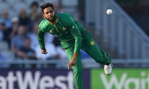 No room for error after India loss, says Imad Wasim