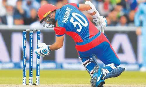 Hashmatullah blow sparks debate if players should take concussion calls