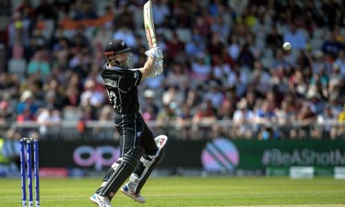 Williamson stars as New Zealand survive Brathwaite scare to win Windies thriller