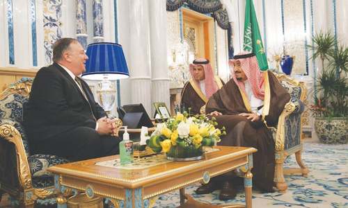 Pompeo meets Saudi leaders to build a &lsquo;global coalition&rsquo; against Tehran; Trump imposes sanctions