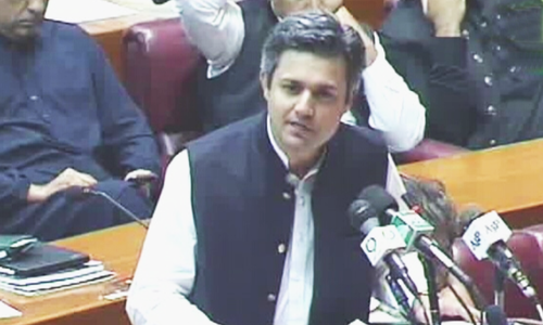 No new tax imposed on ghee, flour: Hammad Azhar