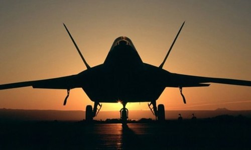 US deploys F-22 stealth fighters to Qatar amid Iran tensions