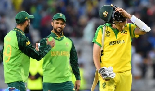 Australia lose to South Africa to set up England semi-final