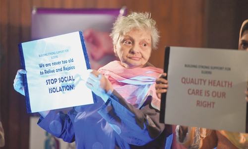 Sindh govt urged to implement law on senior citizens