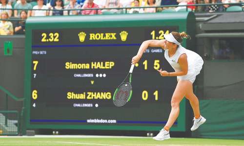 Serena battles through to Wimbledon semis