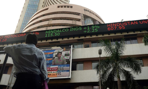 Indian shares edge lower amid US trade tension Indian shares edge lower amid US trade tension