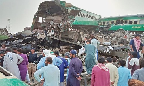 21 killed, 85 injured in train tragedy