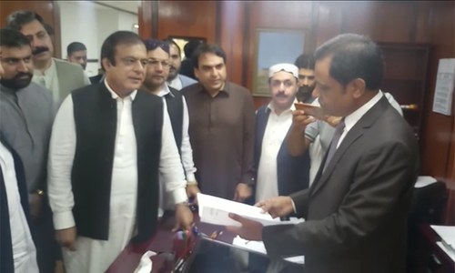In tit-for-tat move, PTI submits no-confidence resolution against Senate deputy chairman