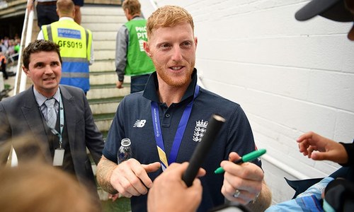 بین اسٹوکس کو انگلینڈ کا اعلیٰ ترین اعزاز 'نائٹ ہُڈ' دیا جائے گا بین اسٹوکس کو انگلینڈ کا اعلیٰ ترین اعزاز 'نائٹ ہُڈ' دیا جائے گا