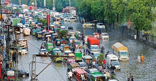 Day-long heavy rain spell disrupts life in Lahore