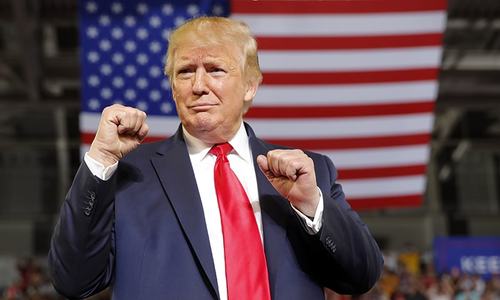 Trump says minority congresswomen should 'apologise to America'