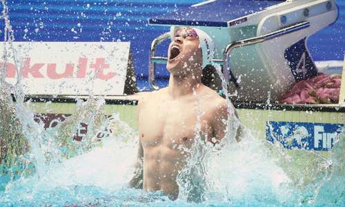 Sun, Horton drama overshadows Peaty&rsquo;s world record, Ledecky shock