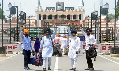 Pakistan welcomes around 500 Indian Sikh pilgrims for Guru Nanak's birth celebrations