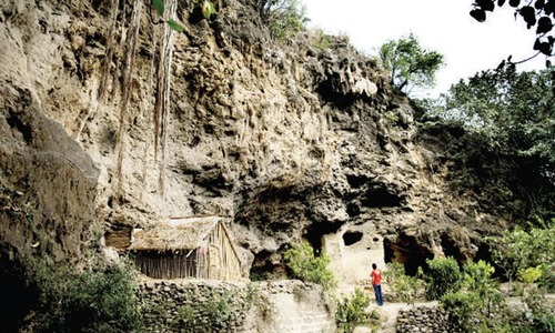 PM directs CDA, capital administration to develop Shah Allah Ditta caves