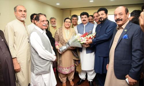 'Big blow for the opposition': Journalists, politicos react to Sanjrani's shock victory in no-trust vote 'Big blow for the opposition': Journalists, politicos react to Sanjrani's shock victory in no-trust vote