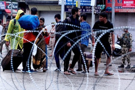 In pictures: Situation in occupied Kashmir uncertain as India scraps special status