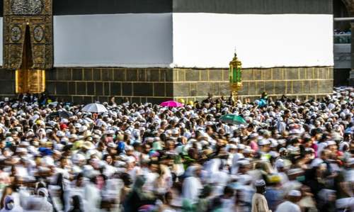 More than 2 million Muslims begin Haj