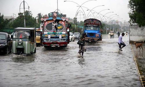 Why did Karachi sink in the rain?