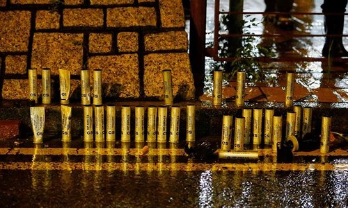 Chaos grips HK amid tear gas, water cannon