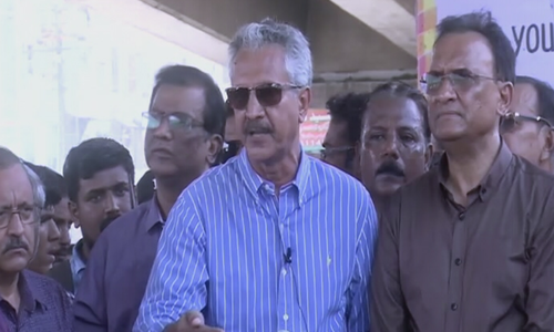 Karachi Mayor Akhtar suspends Mustafa Kamal as Project Director Garbage 'over playing politics' Karachi Mayor Akhtar suspends Mustafa Kamal as Project Director Garbage 'over playing politics'