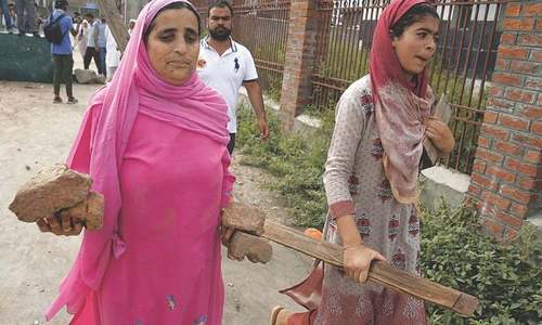 Kashmiri men tell BBC about torture, beatings Kashmiri men tell BBC about torture, beatings