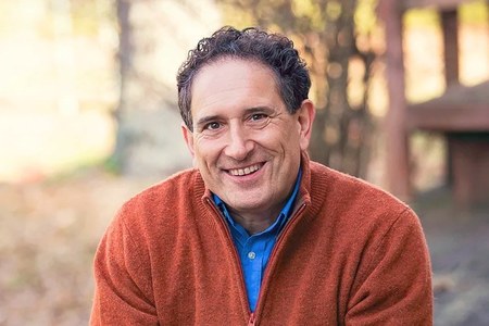 India rapidly losing its secular veneer: US congressman