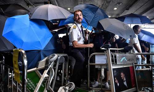 Flights cancelled after Hong Kong protesters target airport