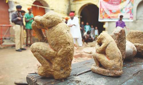 Idols, artefacts found at Hindu temple in Karachi
