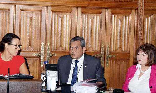 British lawmakers agree to continue work for alleviation of suffering faced by Kashmiris
