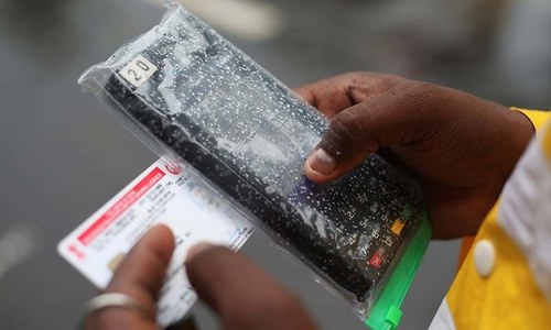 Indians lampoon govt over rise in traffic fines