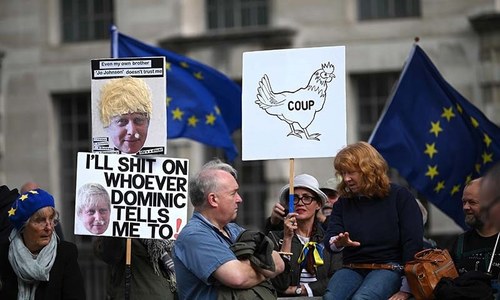 Lawmakers prepare court action to enforce Brexit delay