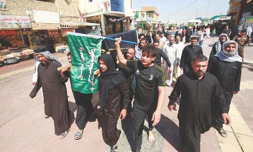 Stampede at Karbala claims 31 lives