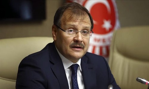 Senior Turkish lawmaker calls on India to 'immediately' end rights violations in Kashmir Senior Turkish lawmaker calls on India to 'immediately' end rights violations in Kashmir