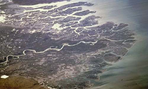 What happens when the Indus doesn't reach the sea? What happens when the Indus doesn't reach the sea?