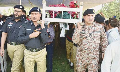 Policeman martyred, two motorbike thieves shot dead