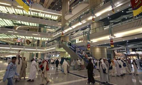 Saudi Arabia offers tourist visas for first time
