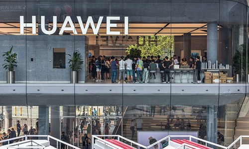 Russia rolls out the red carpet for Huawei over 5G