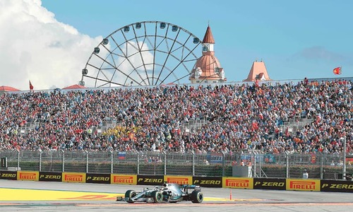 Hamilton wins in Russia, Ferrari trip on team orders
