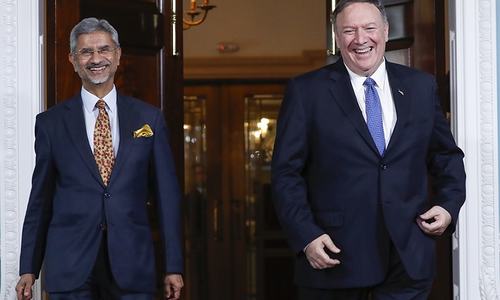 India defends right to buy Russian arms on US trip