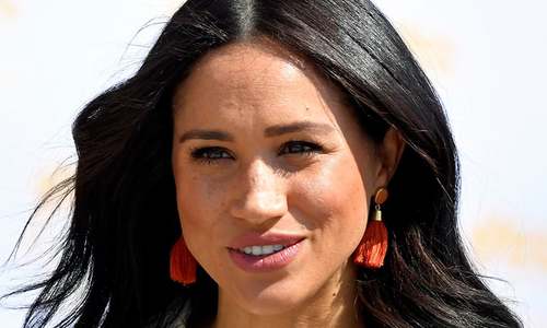 UK tabloid to fight Meghan Markle's lawsuit on letter to dad