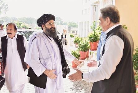 Pakistan, Taliban favour restart of peace talks