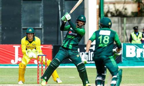 Boon urges Pakistan team to be patient in Australia