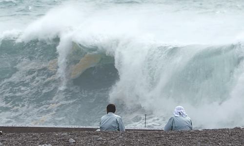 &lsquo;Worst typhoon&rsquo; in 60 years threatens to batter Tokyo