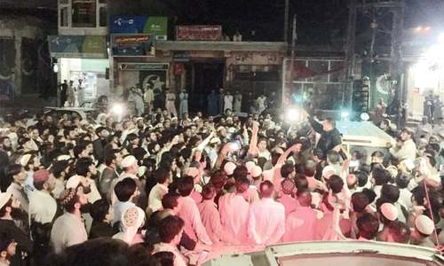 Shangla residents block KKH against education official&rsquo;s murder