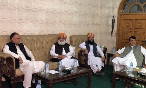 Nudged by Nawaz, party decides to join JUI-F protest Nudged by Nawaz, party decides to join JUI-F protest