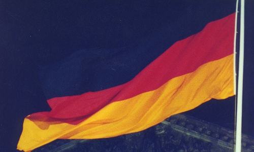 German city declares &lsquo;Nazi emergency&rsquo;